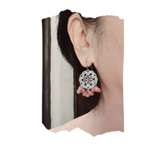 Load image into Gallery viewer, FreeStyle Earrings - Gemstones (Product ref: E213)