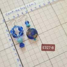 Load image into Gallery viewer, Asymmetrical Earrings - Resin / Acetate (Product ref: E327)
