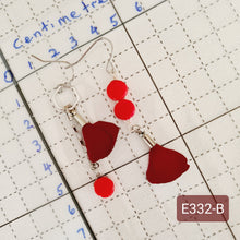 Load image into Gallery viewer, Asymmetrical Earrings - Resin / Acetate (Product ref: E332)
