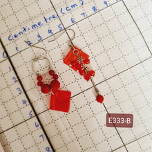 Load image into Gallery viewer, Asymmetrical Earrings - Resin / Acetate (Product ref: E333)