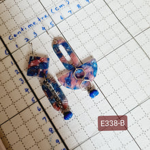 Load image into Gallery viewer, Asymmetrical Earrings - Resin / Acetate (Product ref: E338)