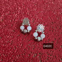 Load image into Gallery viewer, Stud Earrings - Gemstones (Product ref: E432)