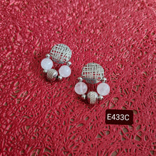 Load image into Gallery viewer, Stud Earrings - Gemstones (Product ref: E433)
