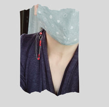 Load image into Gallery viewer, Mask / Spectacle Chain ( Product ref: MC398 )