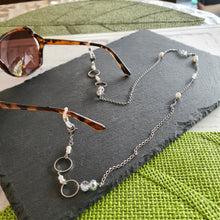 Load image into Gallery viewer, Mask / Spectacle Chain ( Product ref: MC408 )