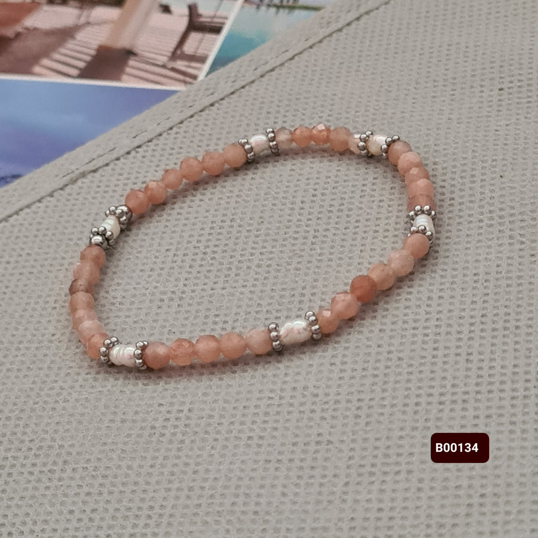 Bracelet -Crystal Beads ( Product ref:  B00134)