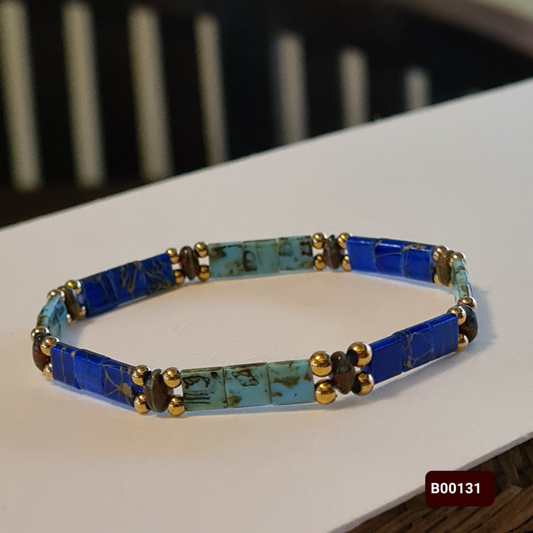 Bracelet -Glass Beads ( Product ref:  B00131)