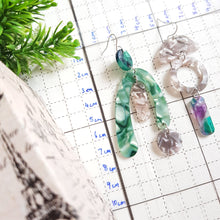 Load image into Gallery viewer, Asymmetrical Earrings - Resin / Acetate (Product ref: E040)
