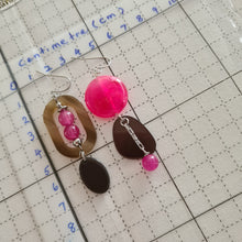 Load image into Gallery viewer, Asymmetrical Earrings - Resin / Acetate (Product ref: E043)
