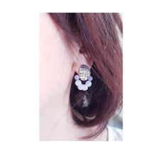 Load image into Gallery viewer, Dainty Stud Earrings - Gemstones (Product ref: E124)
