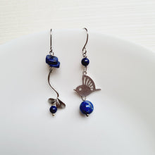 Load image into Gallery viewer, Asymmetrical Earrings - Gemstones (Product ref: E321)
