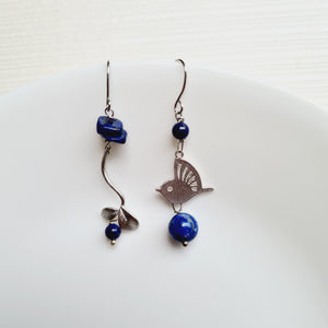 Asymmetrical Earrings - Gemstones (Product ref: E321)