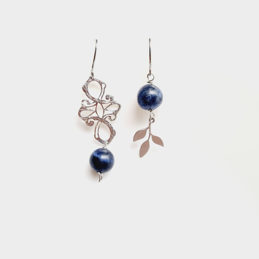 Asymmetrical Earrings - Gemstones (Product ref: E325)