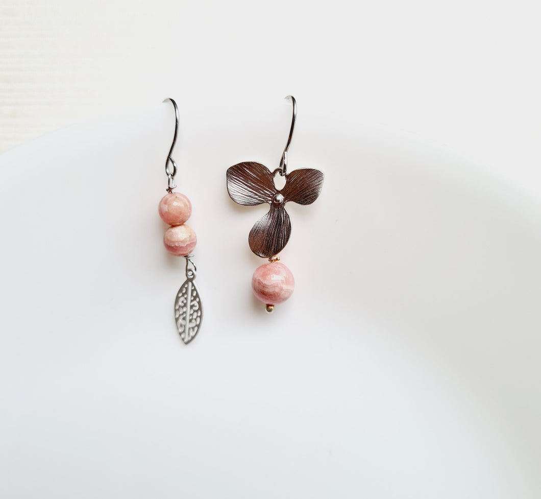 Asymmetrical Earrings - Gemstones (Product ref: E326)