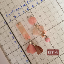 Load image into Gallery viewer, Asymmetrical Earrings - Resin / Acetate  (Product ref: E331)
