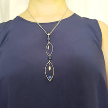 Load image into Gallery viewer, Contemporary Necklace - Silver Tone Pendant: Metal chain (Product ref: N104-Scr)
