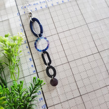 Load image into Gallery viewer, Contemporary Necklace -  Resin / Acetate Pendant: Metal chain  (Product ref: N099)
