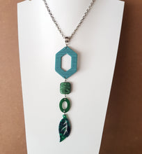 Load image into Gallery viewer, Contemporary Necklace -  Resin / Acetate Pendant: Metal chain  (Product ref: N100)
