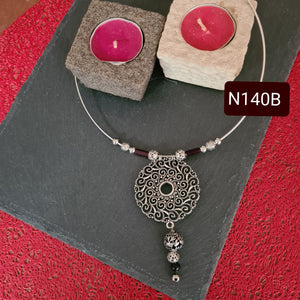 Choker Necklace - Silver Tone ( Product ref: N140 )