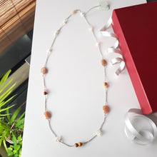 Load image into Gallery viewer, Contemporary Necklace - Gemstones linked ( Product ref: N153 )
