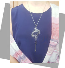 Load image into Gallery viewer, Contemporary Necklace - Silver Tone Pendant: Metal chain (Product ref: N301-S)
