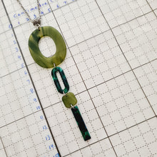 Load image into Gallery viewer, Contemporary Necklace -  Resin / Acetate Pendant: Metal chain (Product ref: N373)
